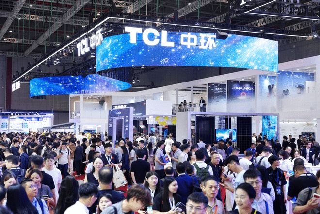 快讯｜TCL中环光伏大会展示多款新品